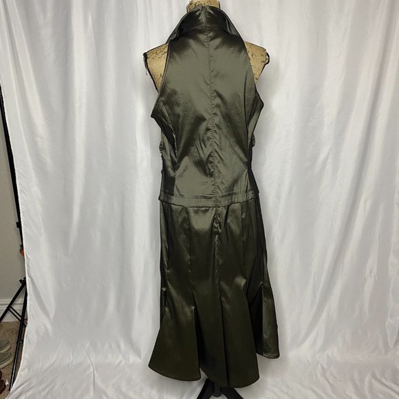 Tadashi Shoji Ruched Sleevelesss Metallic Midi Dress - Picture 5 of 7